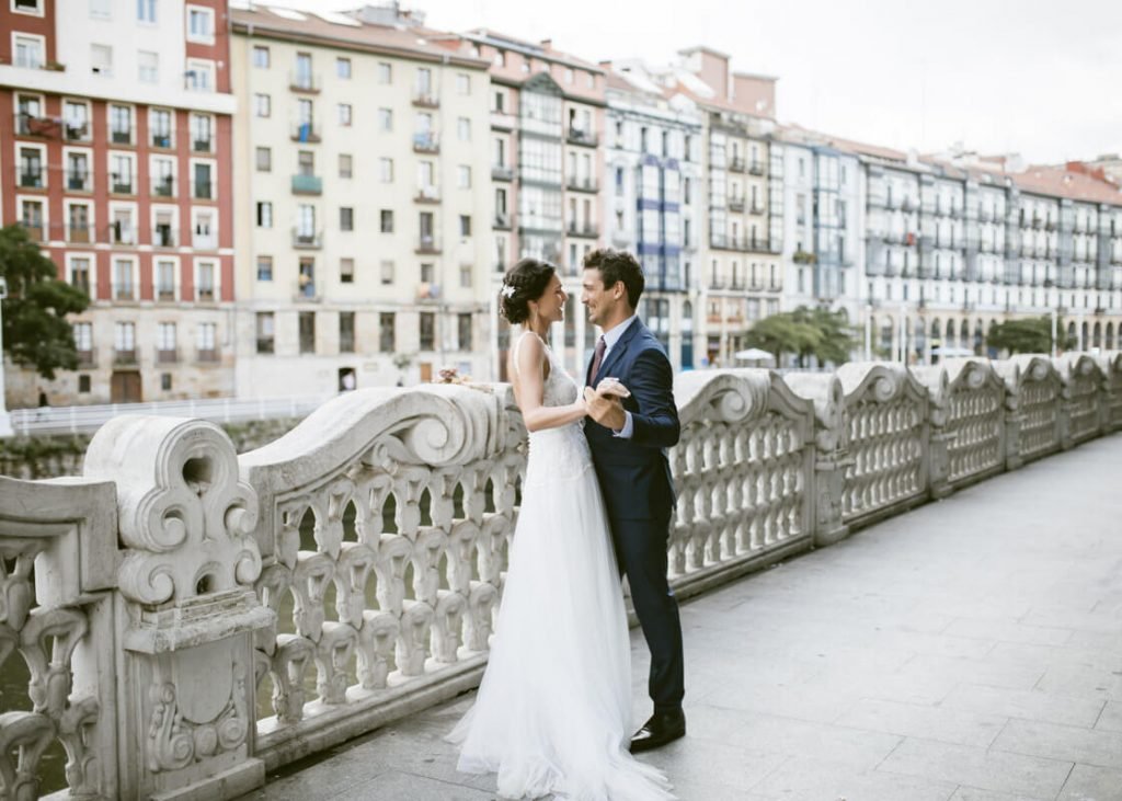 Reportaje de novios de boda en Bilbao Bizkaia
