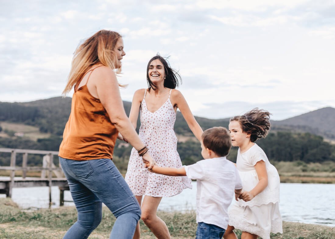 reportaje de fotos en familia en Urdaibai