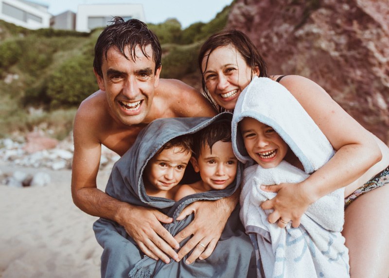 fotografia en familia en exteriores Bizkaia